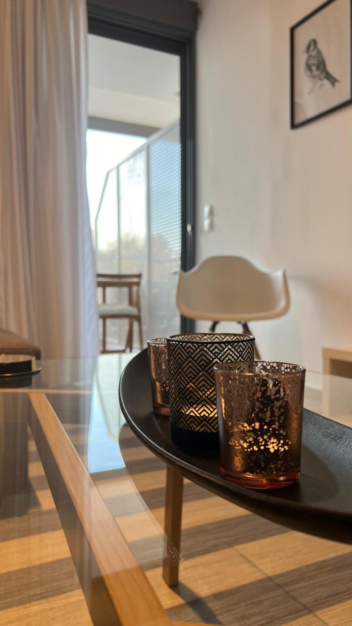 Pentelis Cozy Apt In Paleo Faliro Athens Luaran gambar